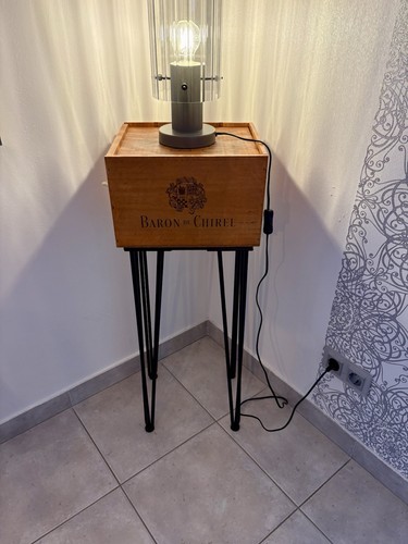 Beistelltisch aus alter